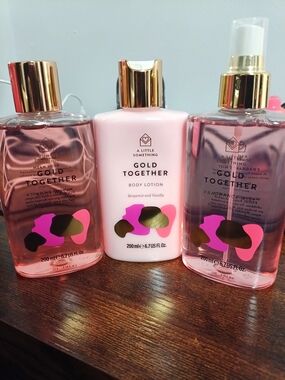 Gold Together Pink Body Lotion - Bergamot & Vanilla